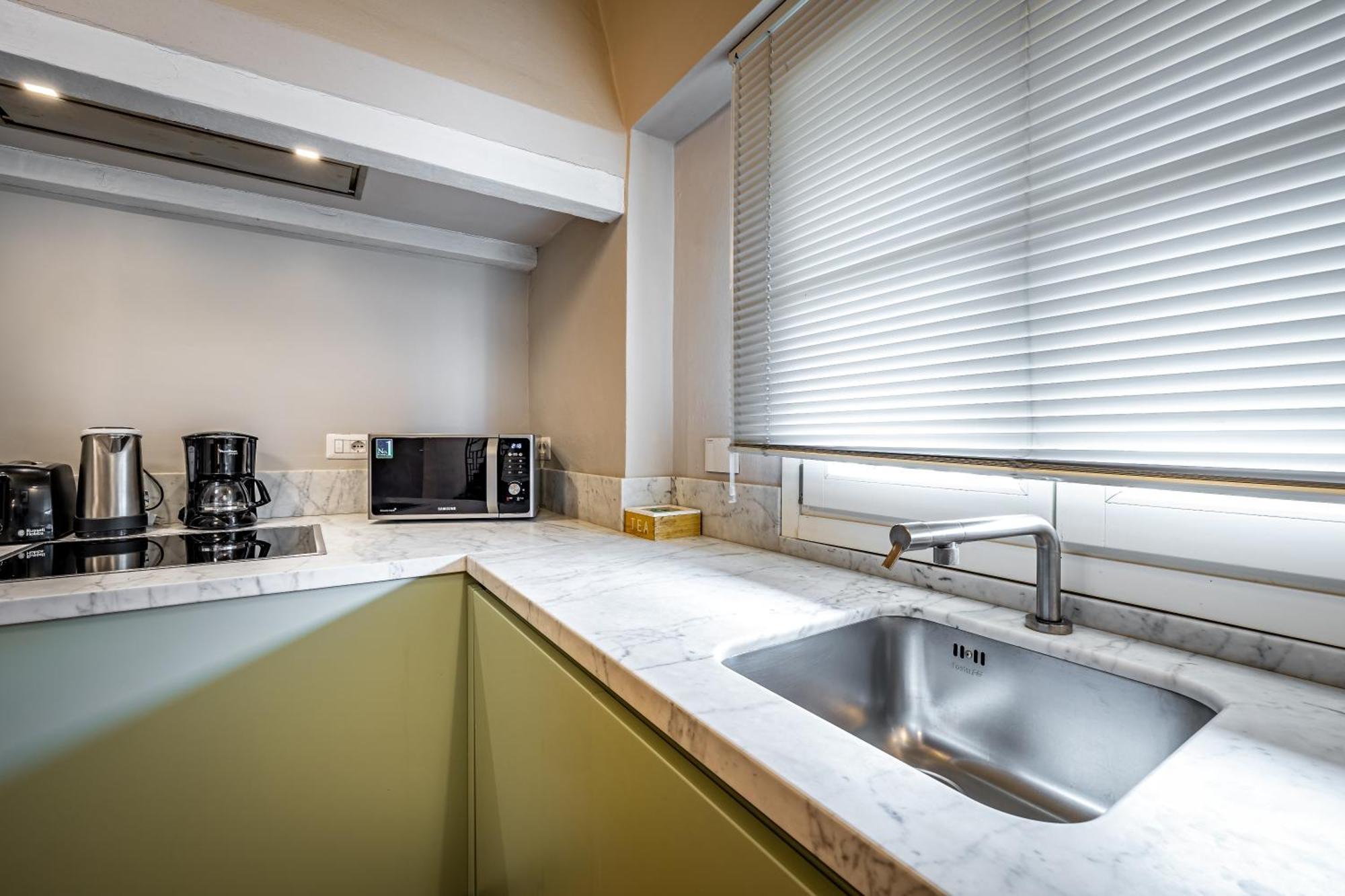 Hs4U Ricasoli Luxury Apartment Near Duomo N.1 Florence Luaran gambar